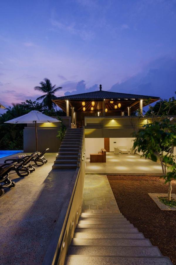Kiss Blossom Mirissa Exterior foto